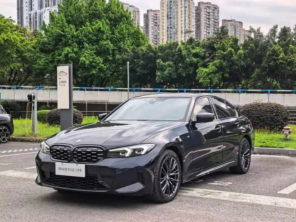 BMW 3 Series — фото 1