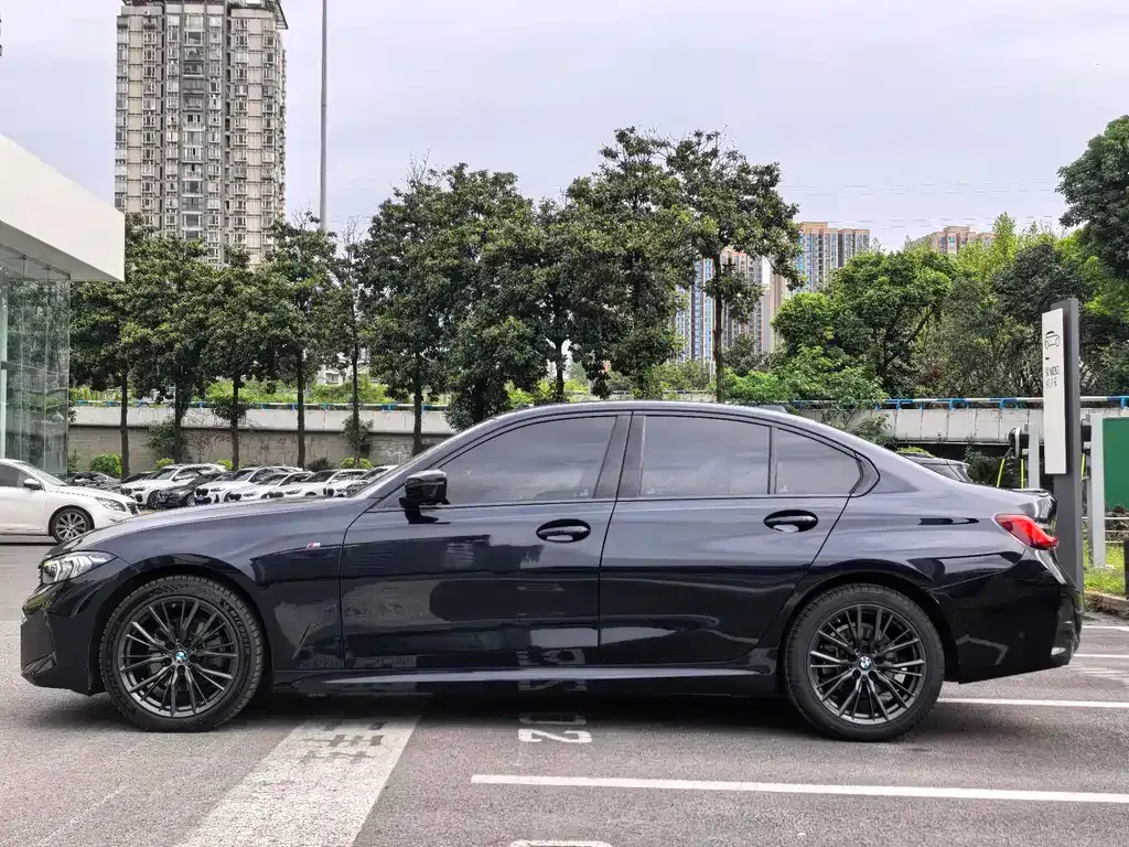 BMW 3 Series — фото 10