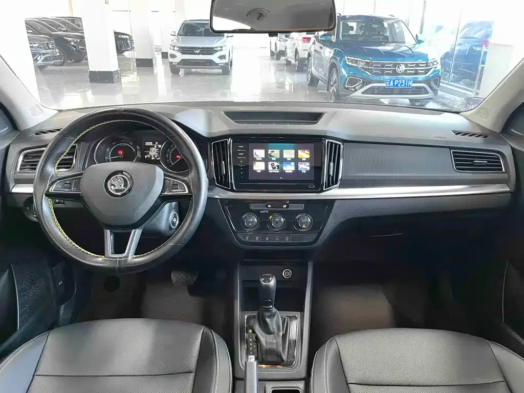 Skoda Kamiq — фото 7