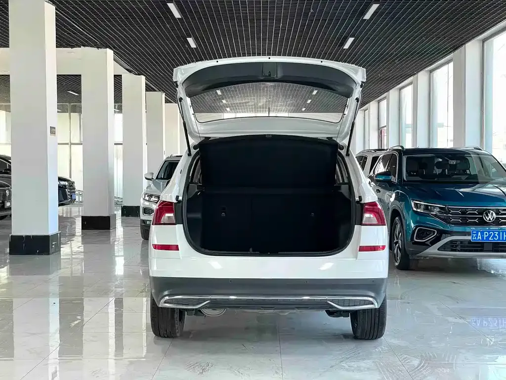 Skoda Kamiq — фото 8