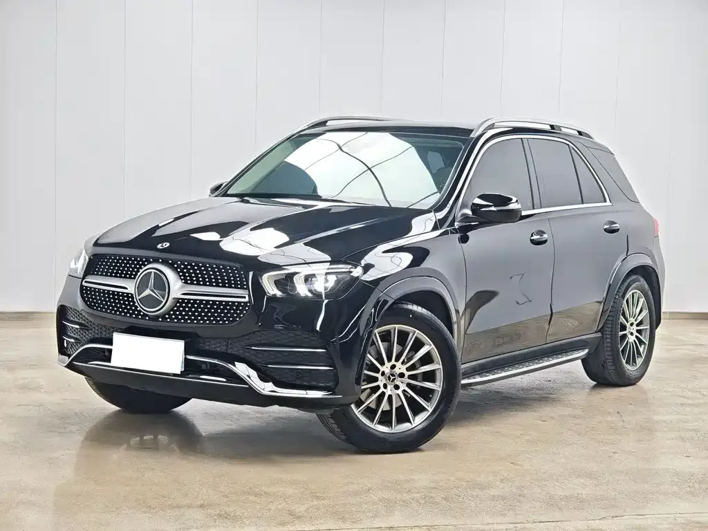 Mercedes-Benz GLE — фото 1