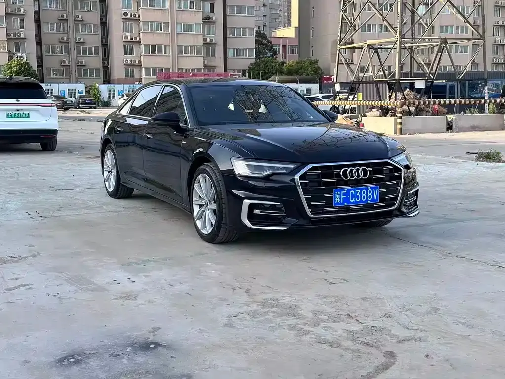 Audi A6L — фото 8