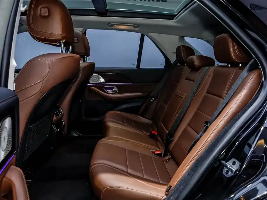 Mercedes-Benz GLE — фото 9