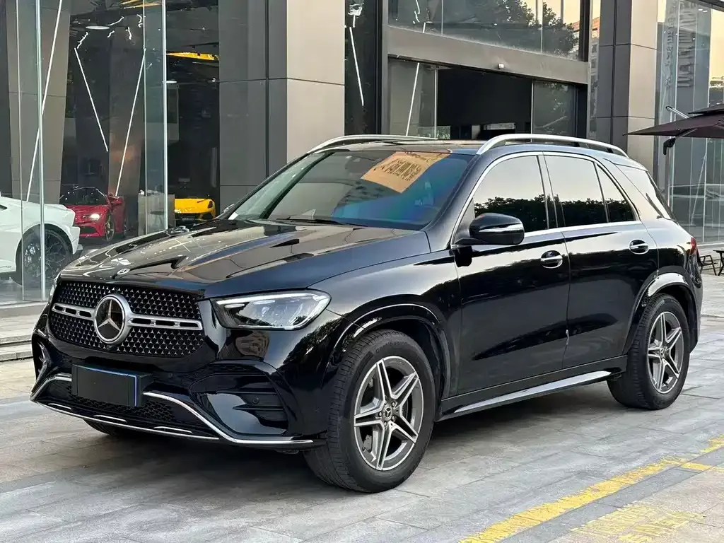 Mercedes-Benz GLE — фото 1