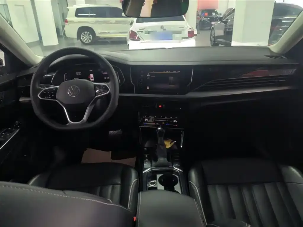 Volkswagen Passat — фото 4