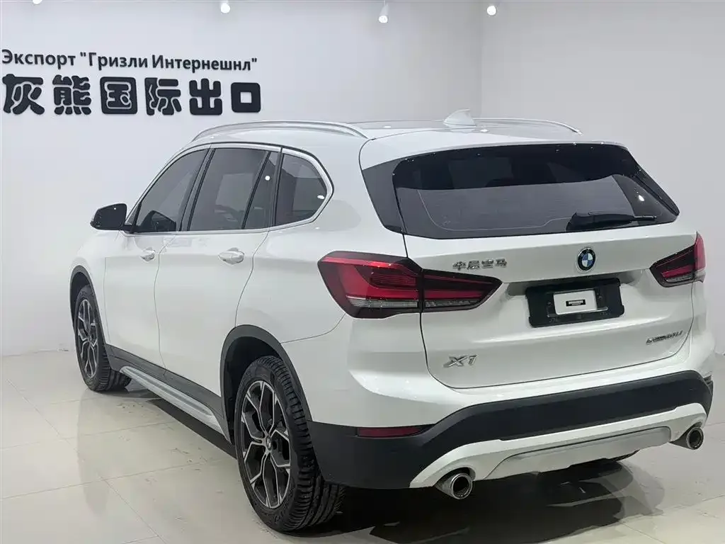 BMW X1 — фото 3