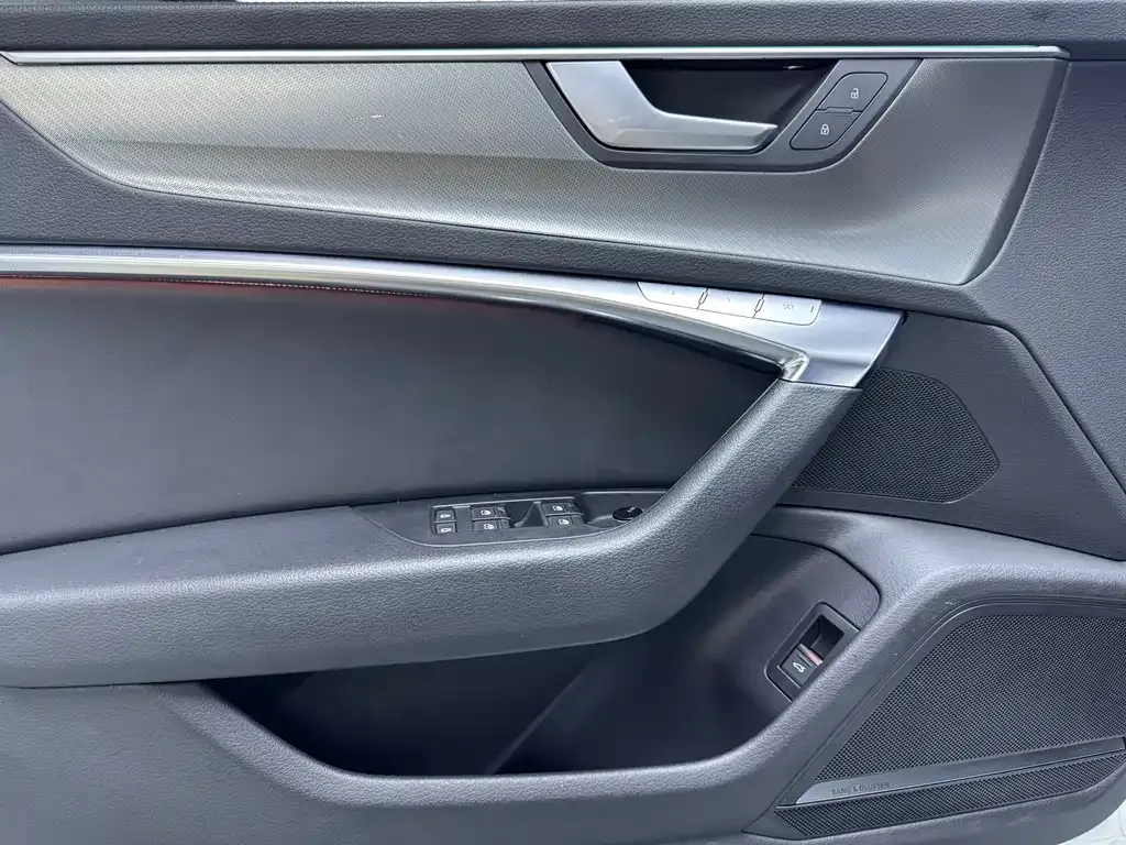 Audi A7 — фото 5
