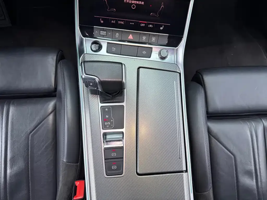 Audi A7 — фото 8