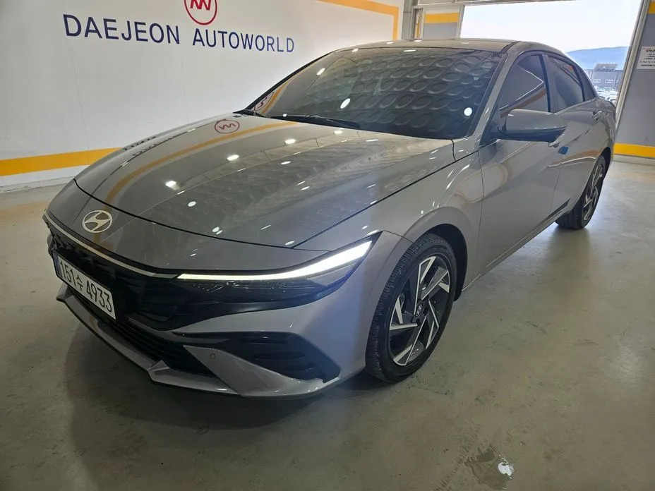Hyundai AVANTE — фото 1