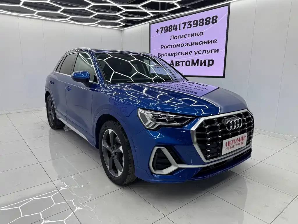 Audi Q3 — фото 10