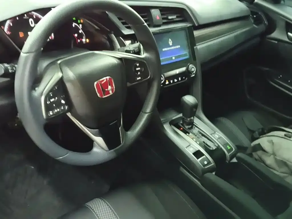 Honda Civic — фото 4