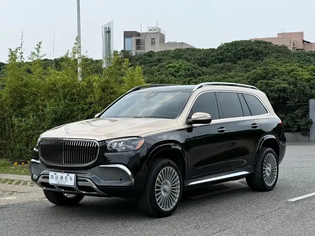 Mercedes-Benz GLS — фото 7
