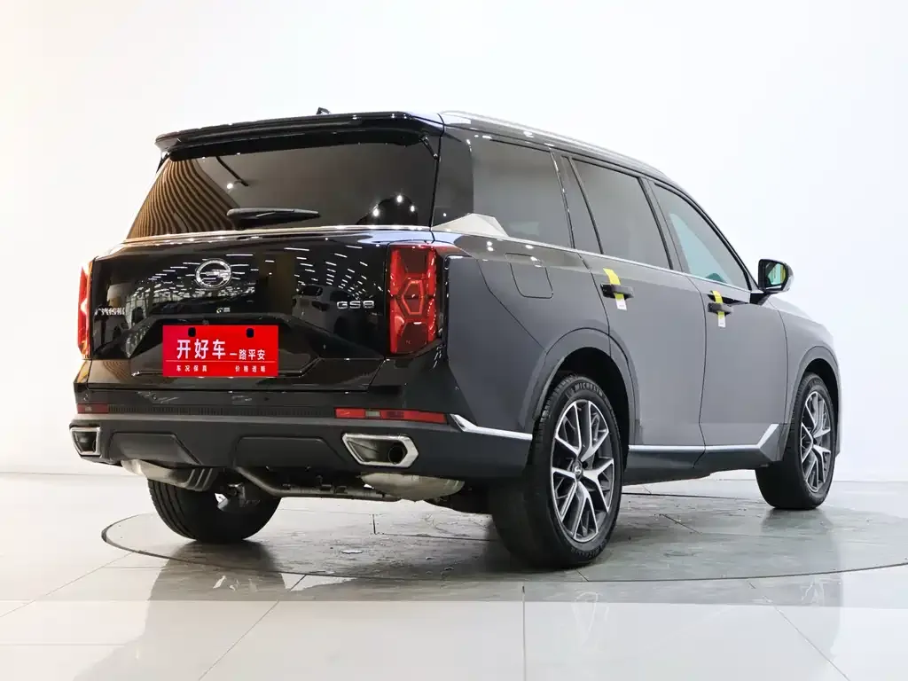 GAC Motor Trumpchi GS8 — фото 3
