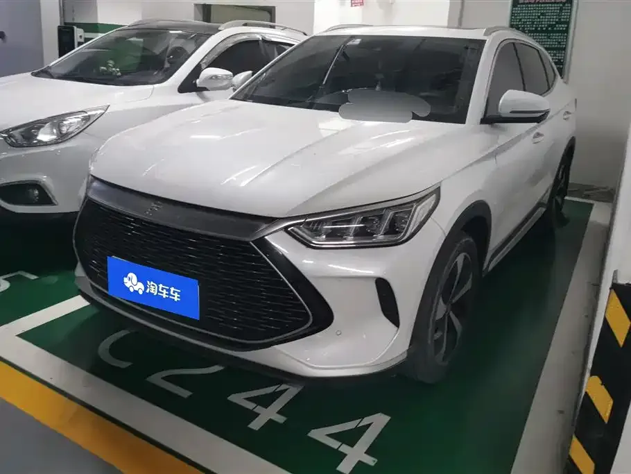 BYD PLUS New Energy — фото 1