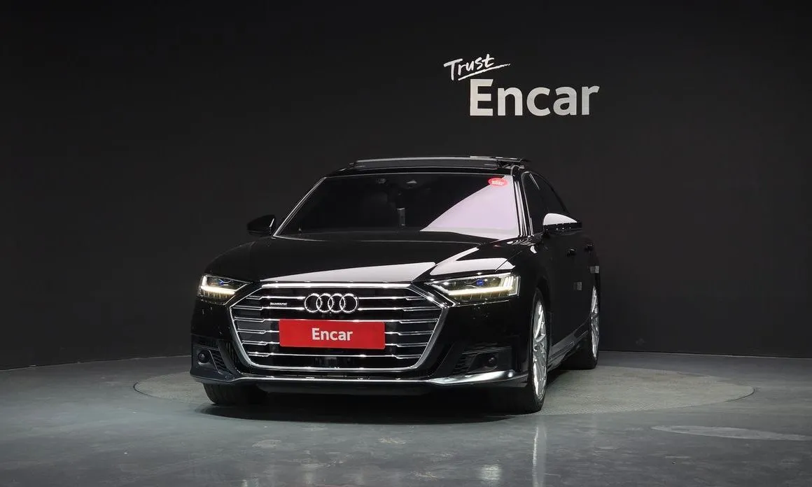 Audi A8 — фото 5