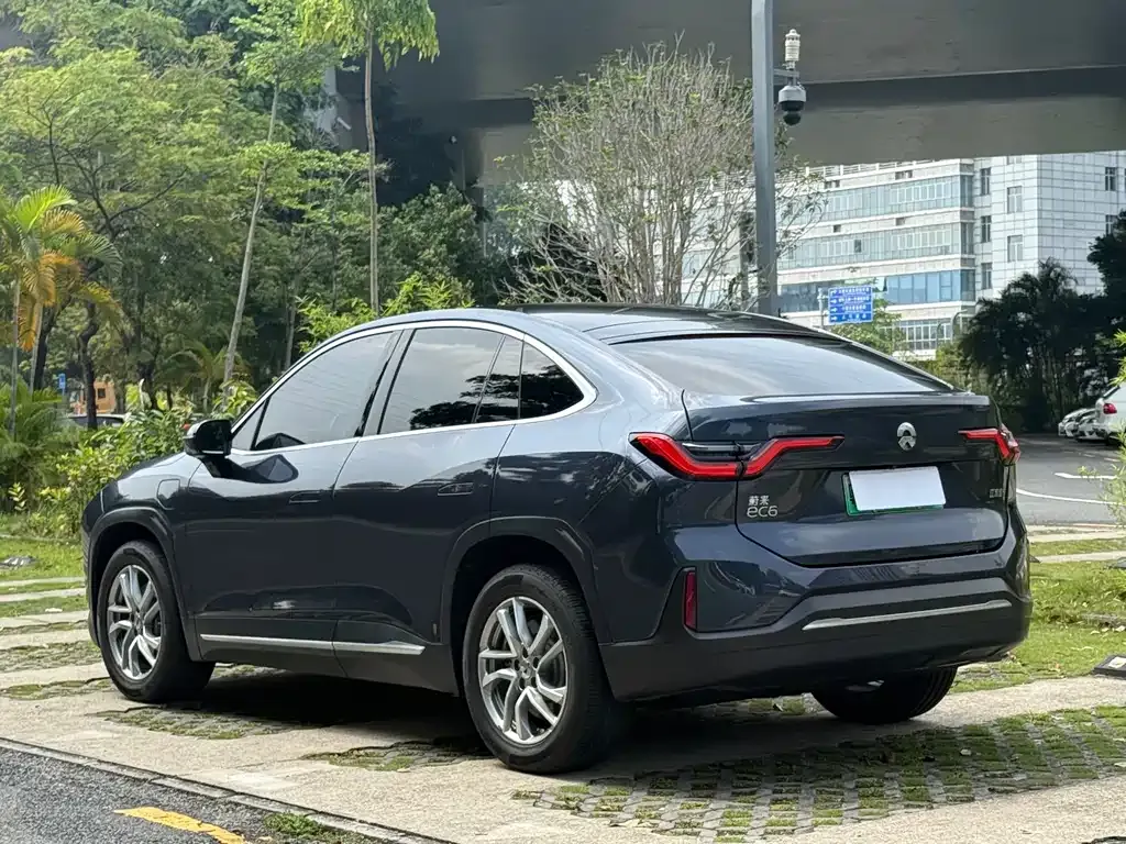 NIO EC6 — фото 9