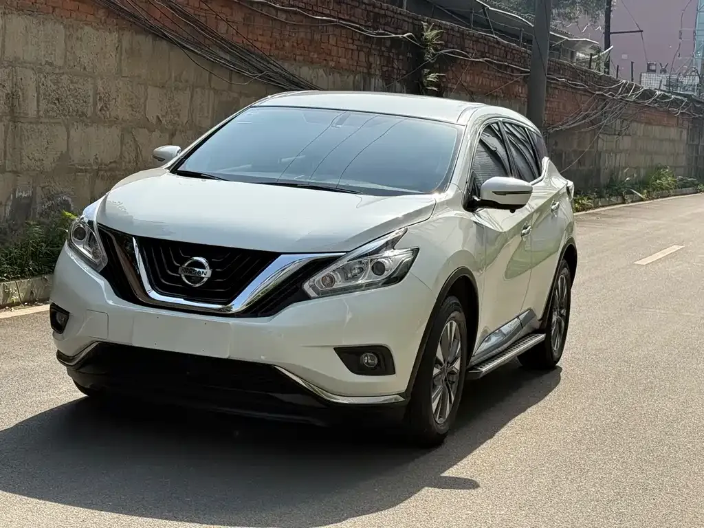 Nissan Murano — фото 1