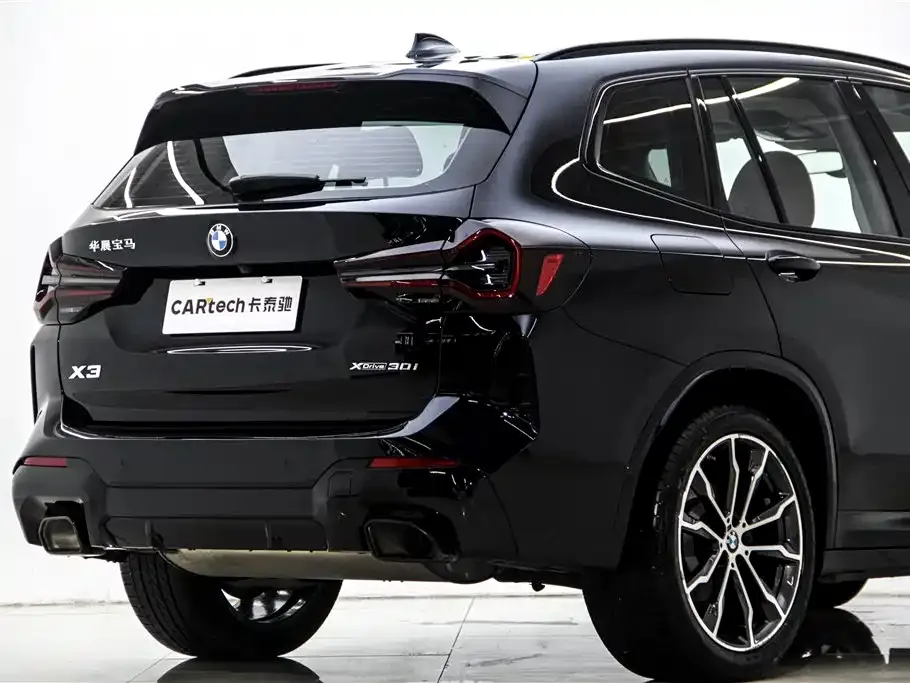 BMW X3 — фото 10