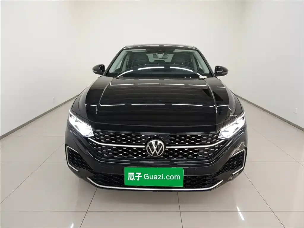 Volkswagen Passat — фото 4