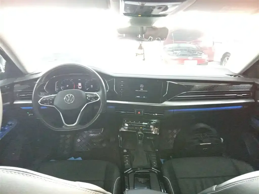 Volkswagen Passat — фото 6