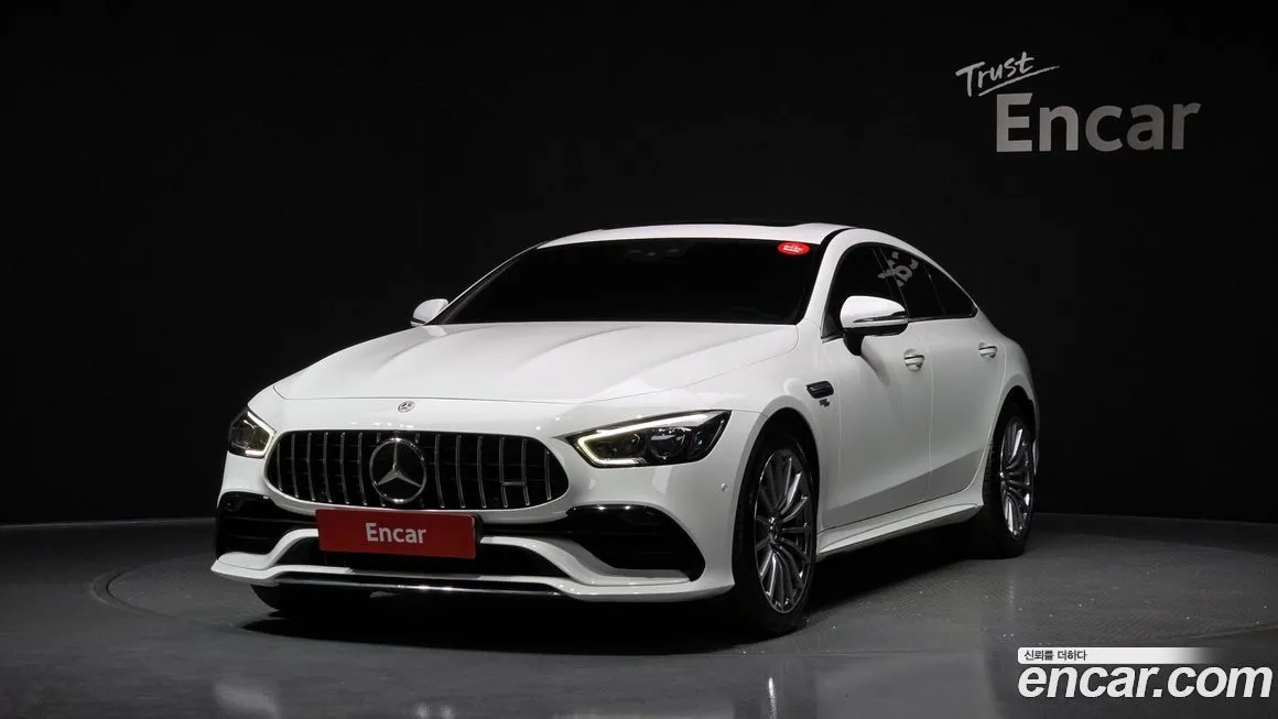 Mercedes-Benz AMG GT — фото 1