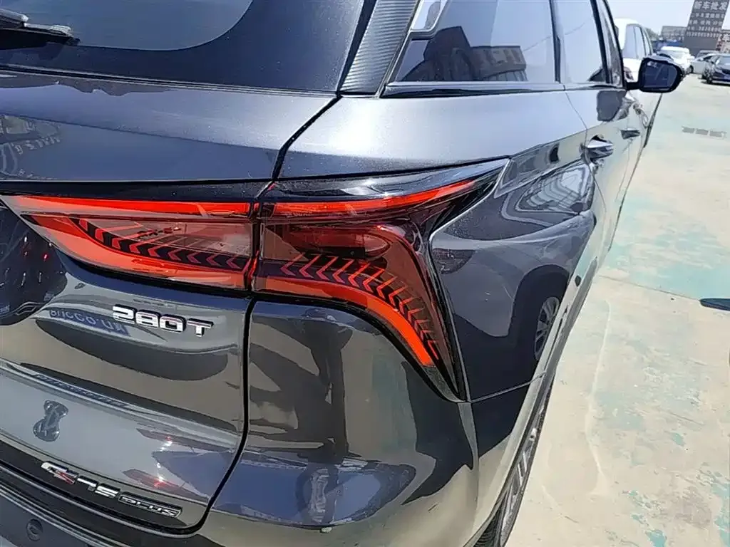 Changan CS75PLUS — фото 10
