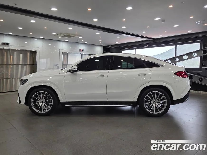 Mercedes-Benz GLE-Class — фото 5