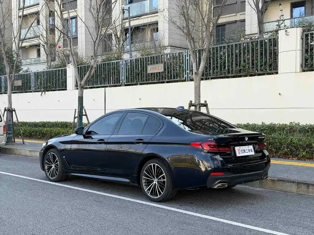 BMW 5 Series (Import) — фото 6