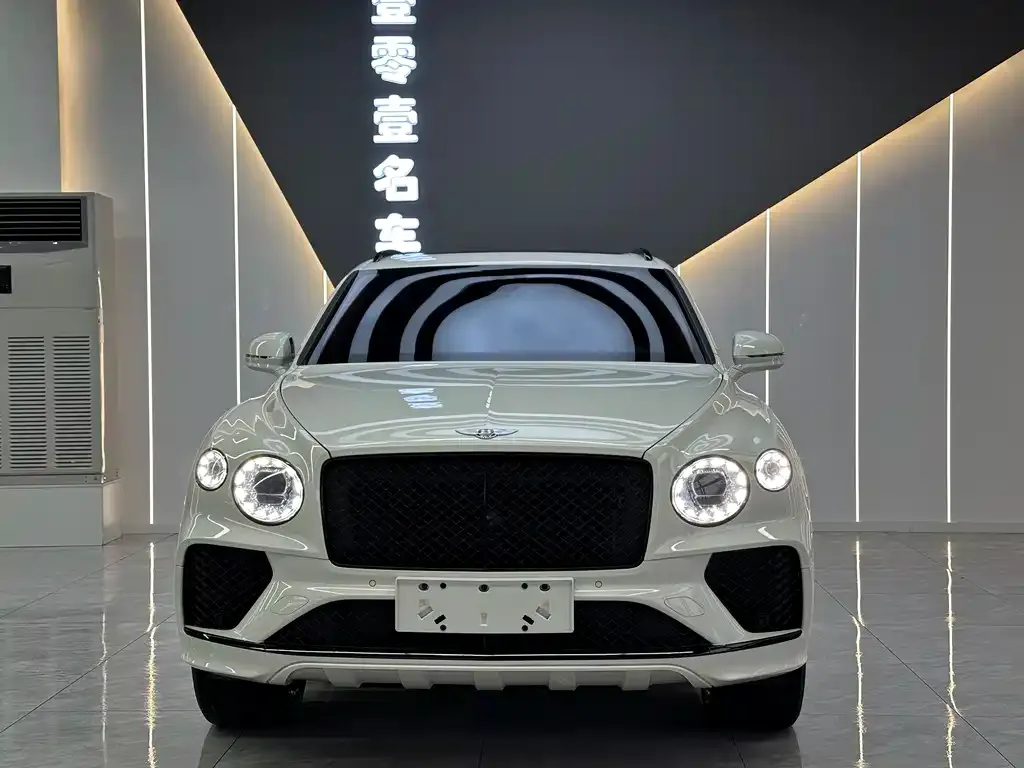 Bentley Bentayga — фото 7