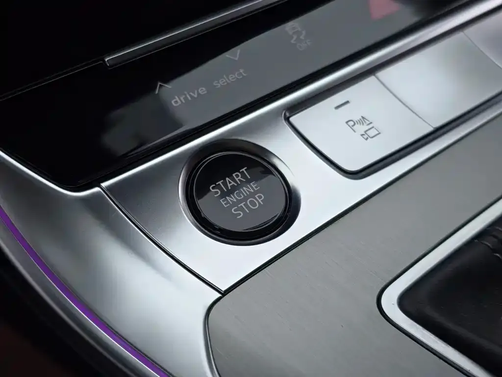 Audi A7L — фото 3