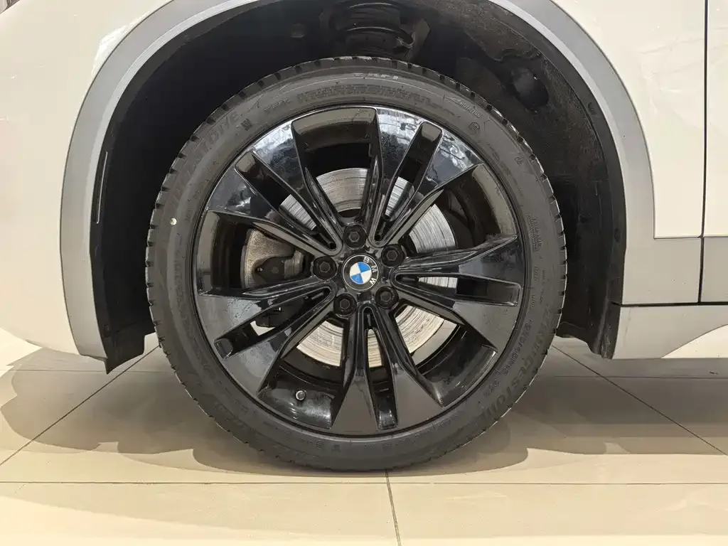 BMW X2 — фото 9