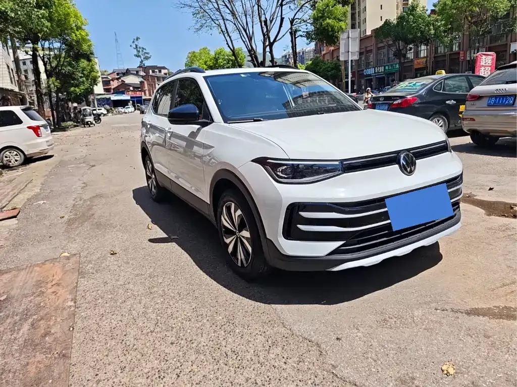 Volkswagen Tharu — фото 7