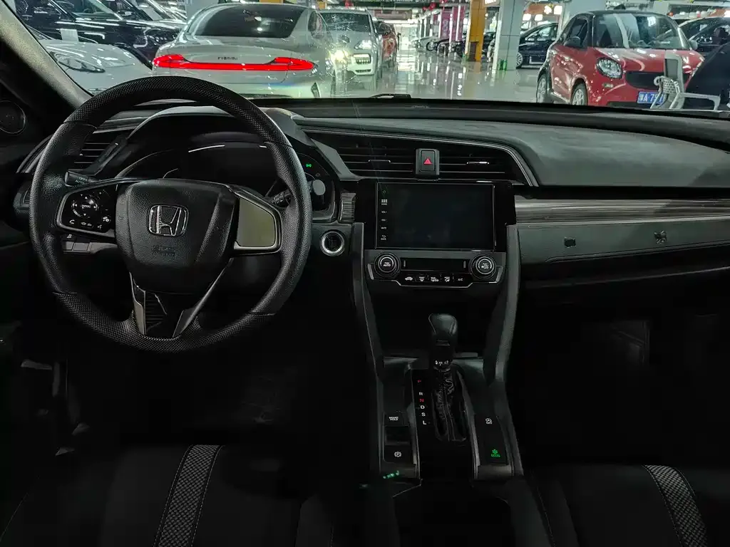 Honda Civic — фото 8