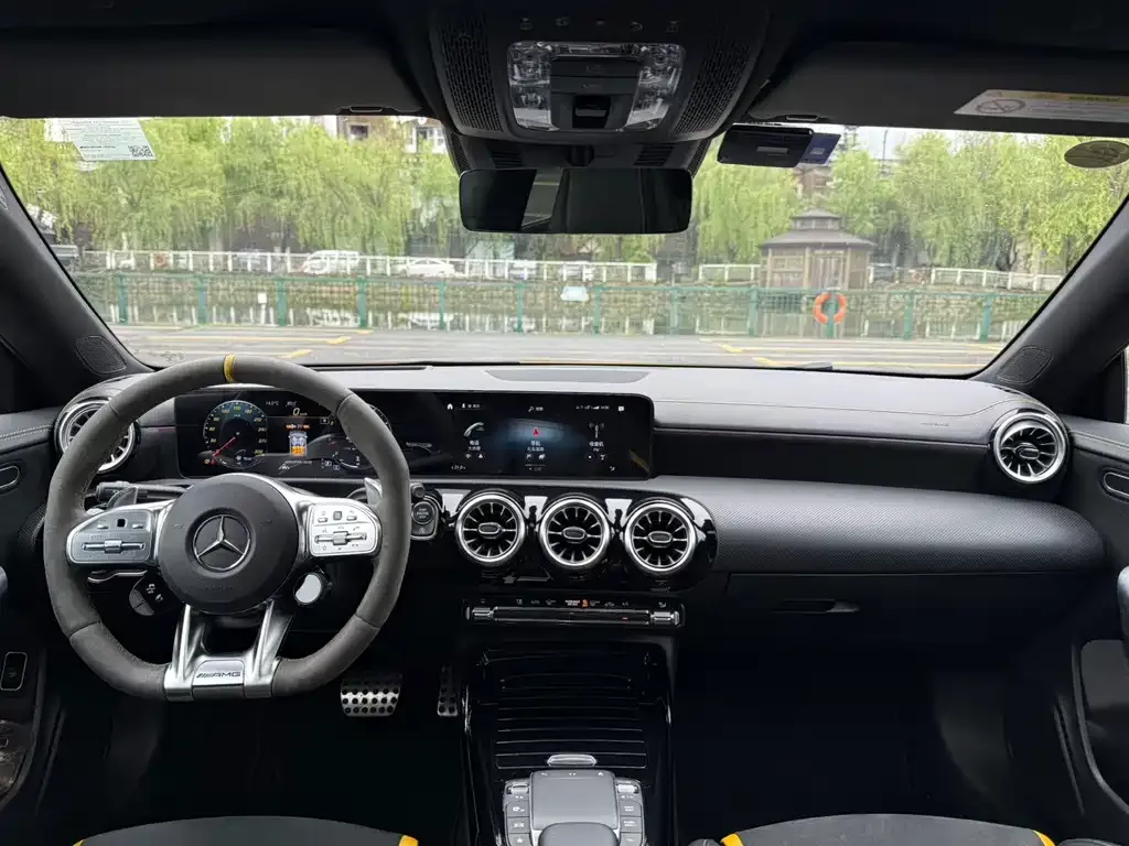 Mercedes-Benz CLA AMG — фото 4