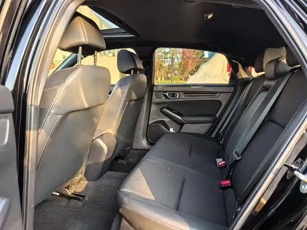 Honda Civic — фото 3