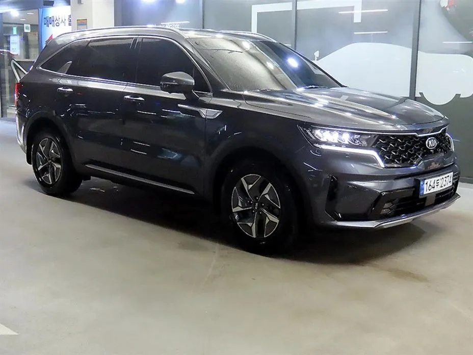 Kia Sorento — фото 1