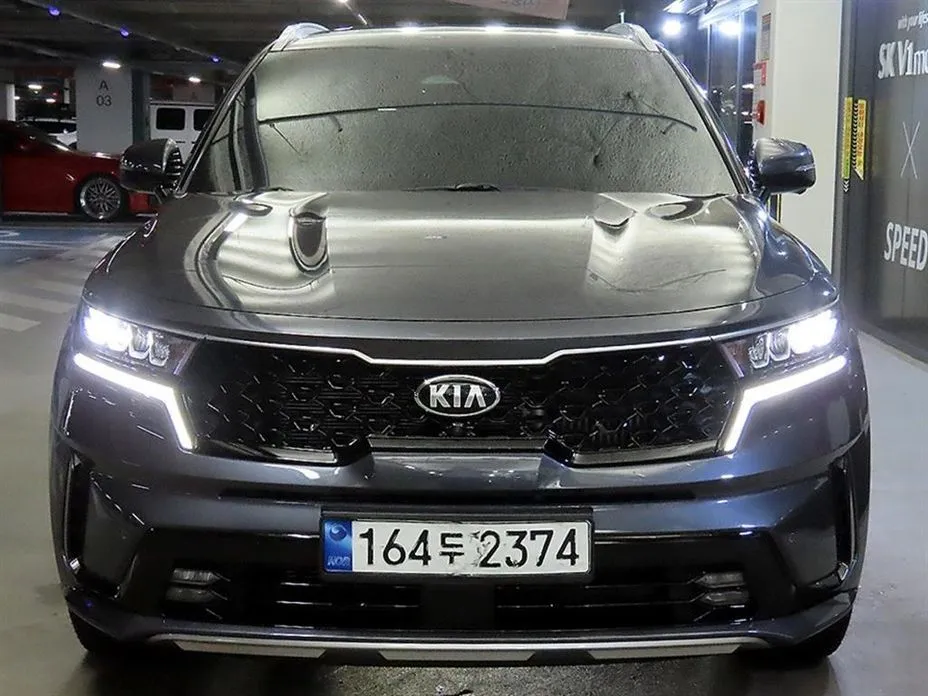 Kia Sorento — фото 5