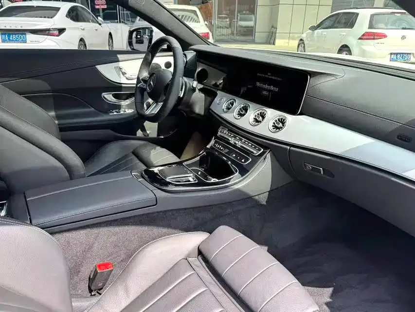 Mercedes-Benz E-Class (Import) — фото 5