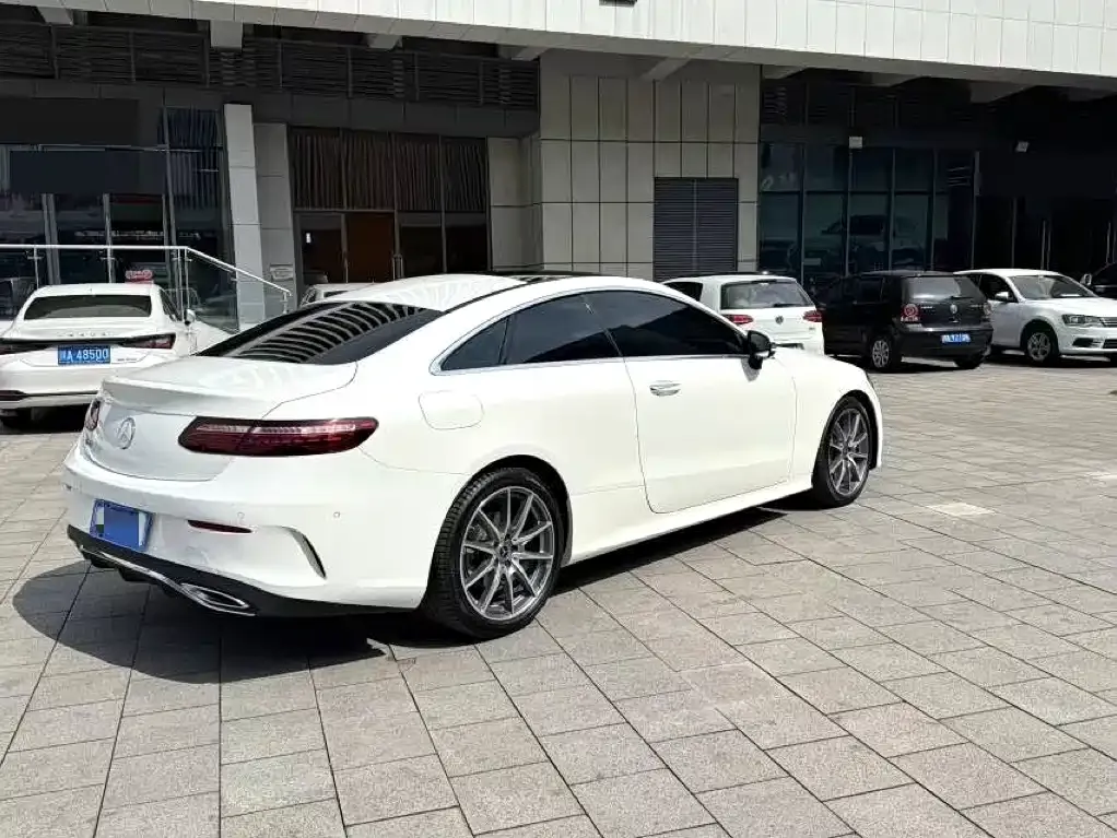 Mercedes-Benz E-Class (Import) — фото 8
