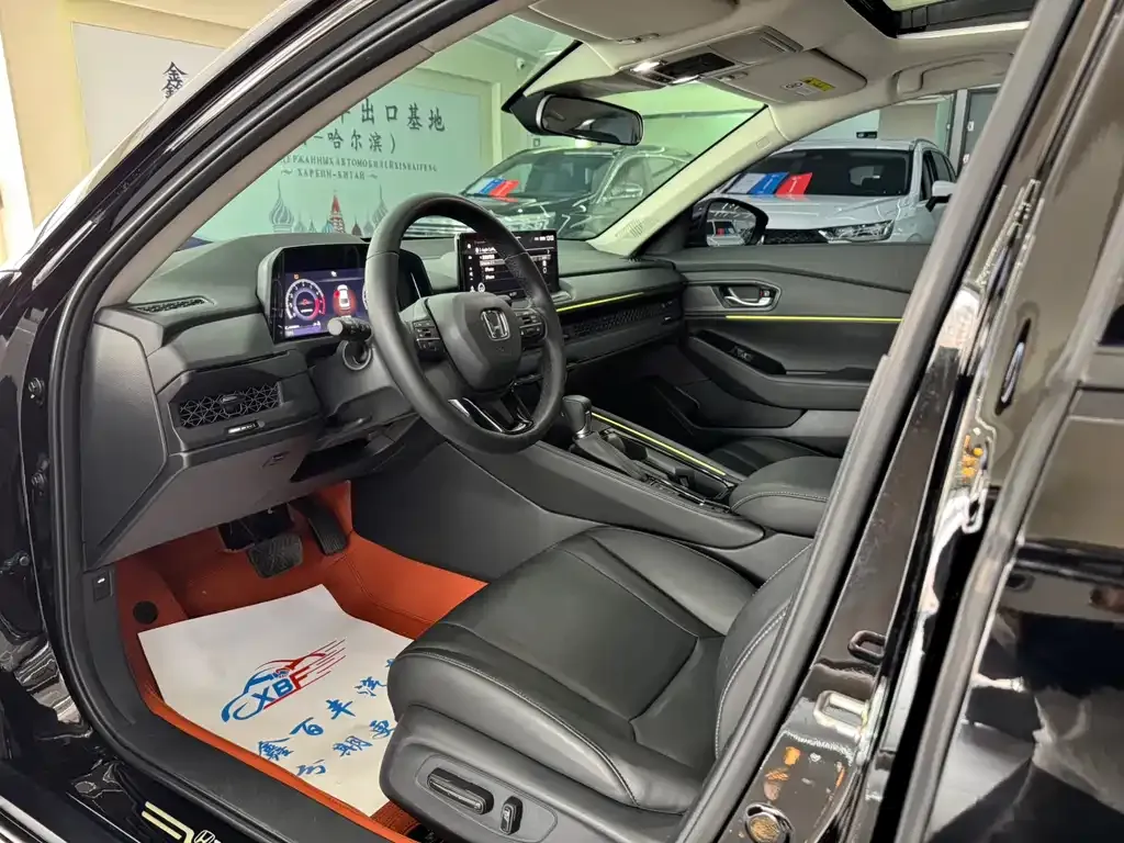 Honda Accord — фото 6