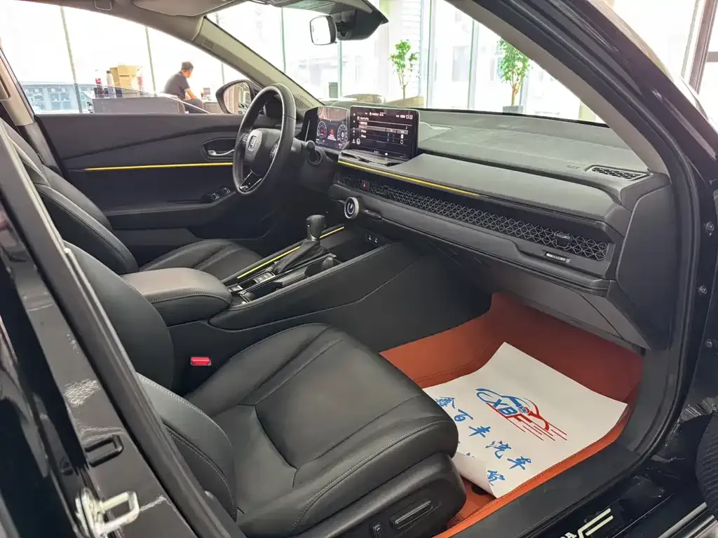 Honda Accord — фото 3