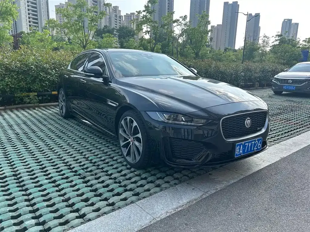 Jaguar XEL — фото 7