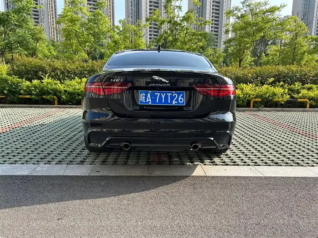 Jaguar XEL — фото 10