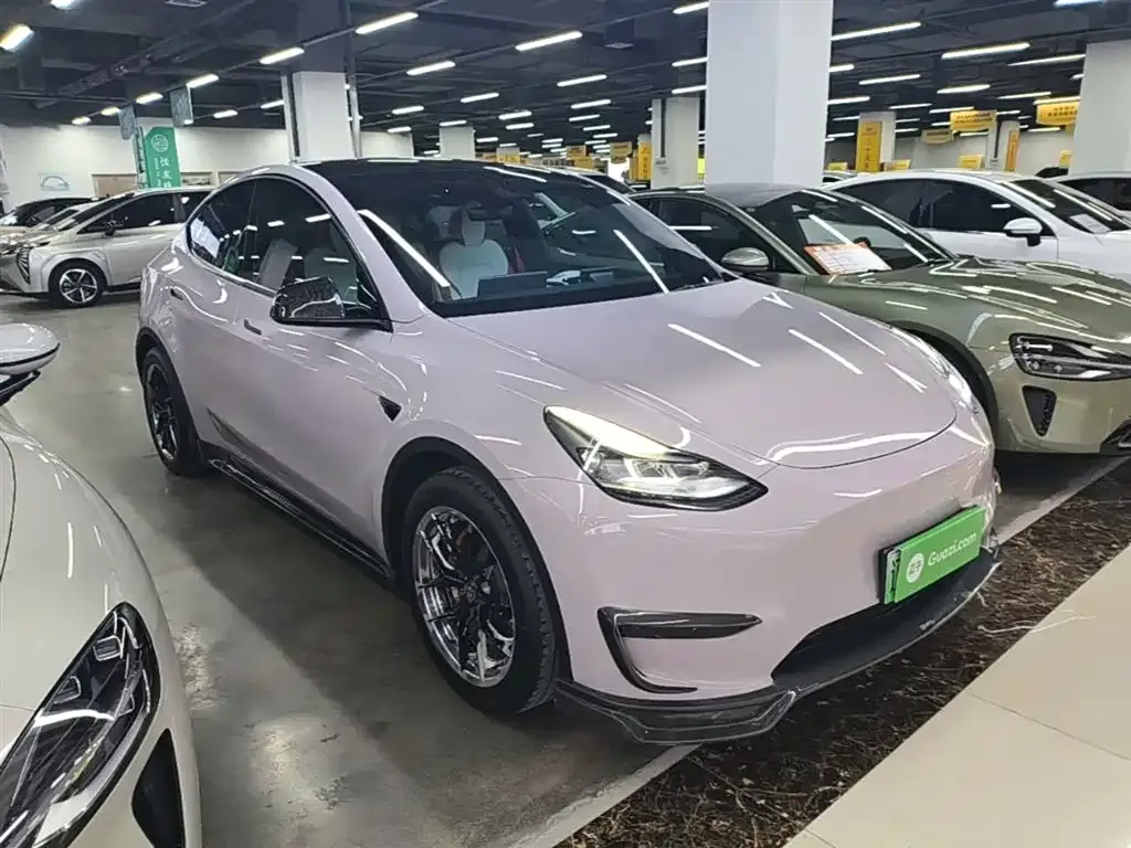 Tesla Model Y — фото 5