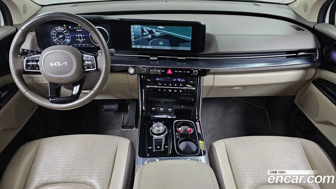 Kia Carnival — фото 10