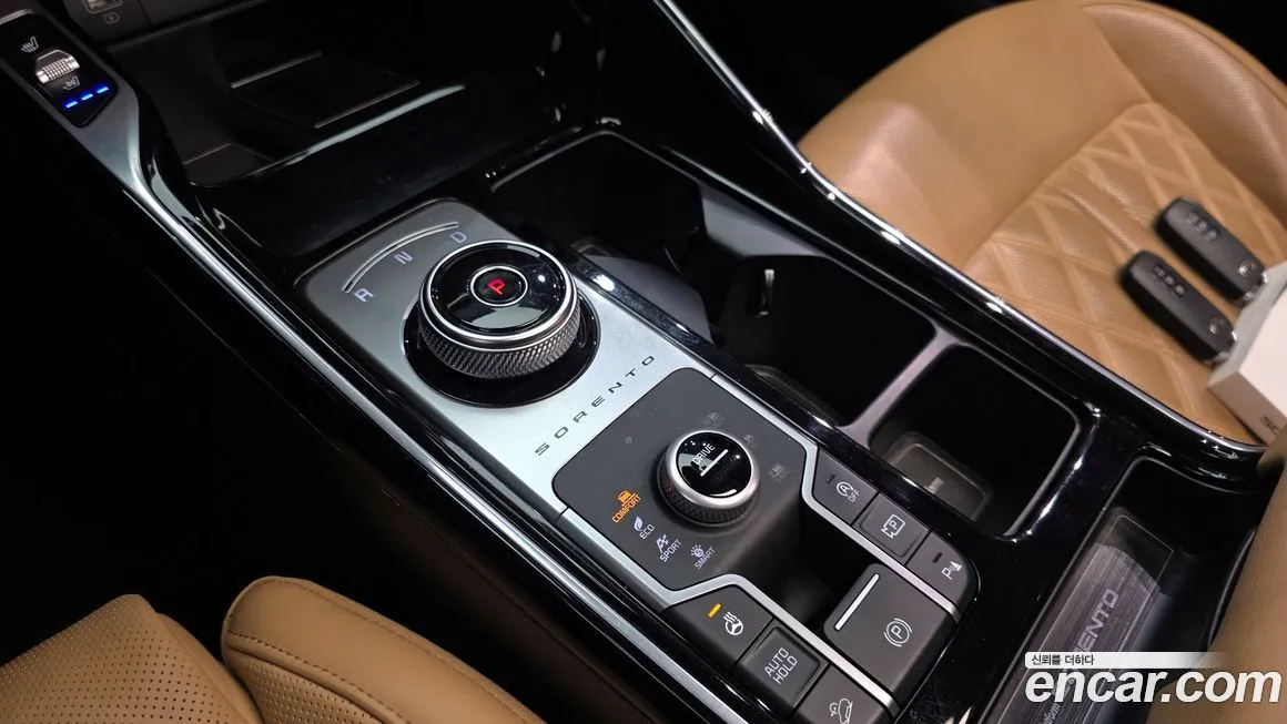 Kia Sorento — фото 9