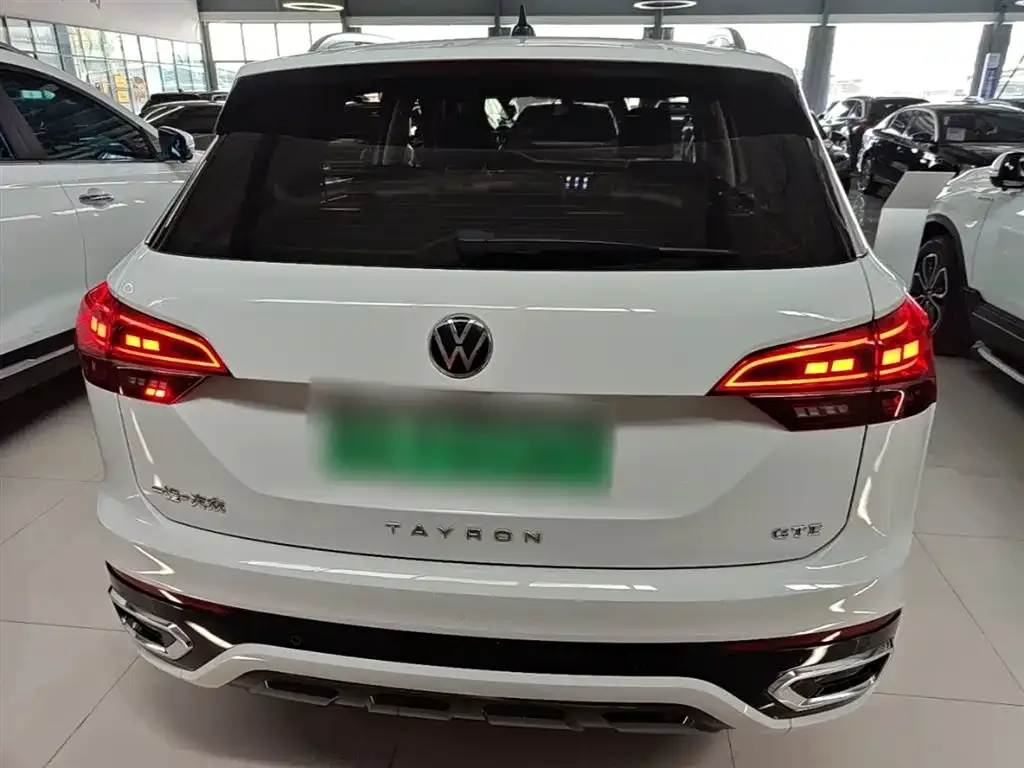 Volkswagen Tayron GTE PHEV — фото 4