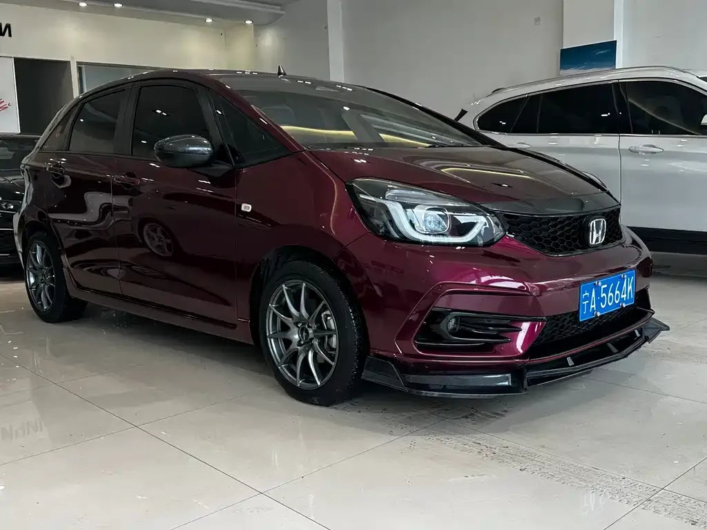 Honda Fit — фото 4