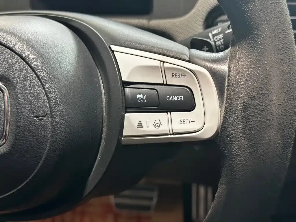 Honda Fit — фото 5