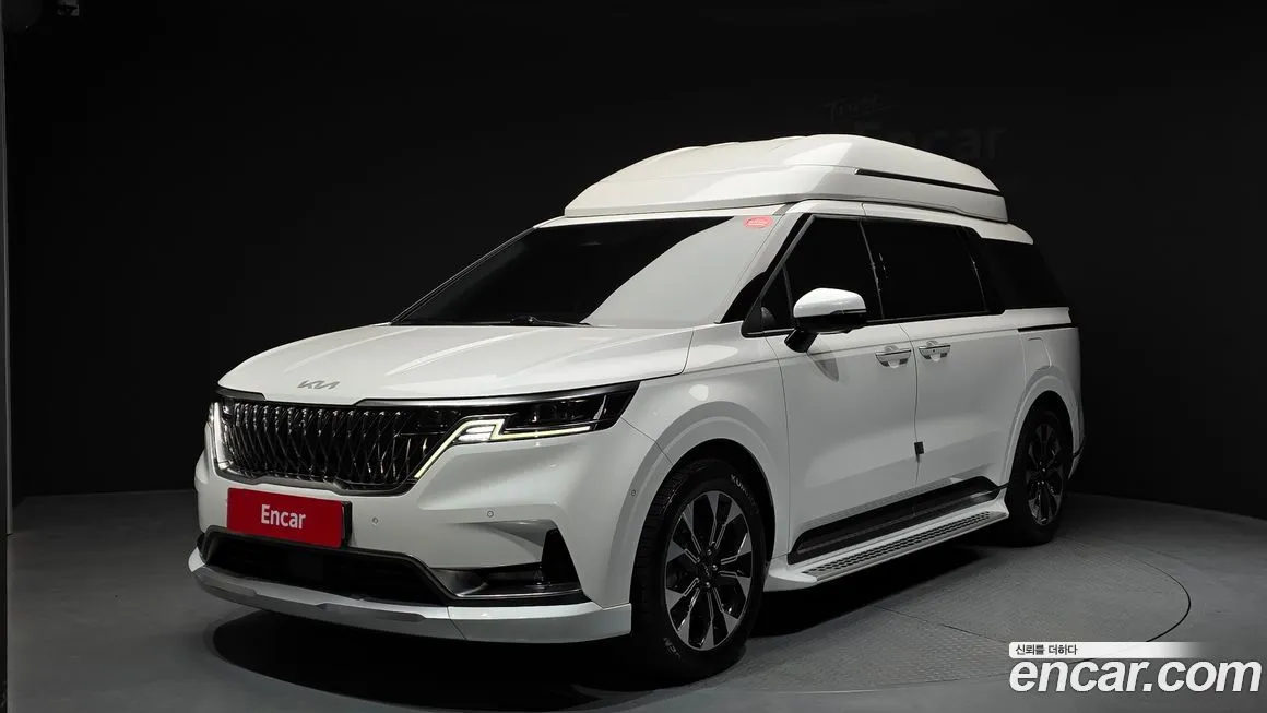 Kia Carnival — фото 1